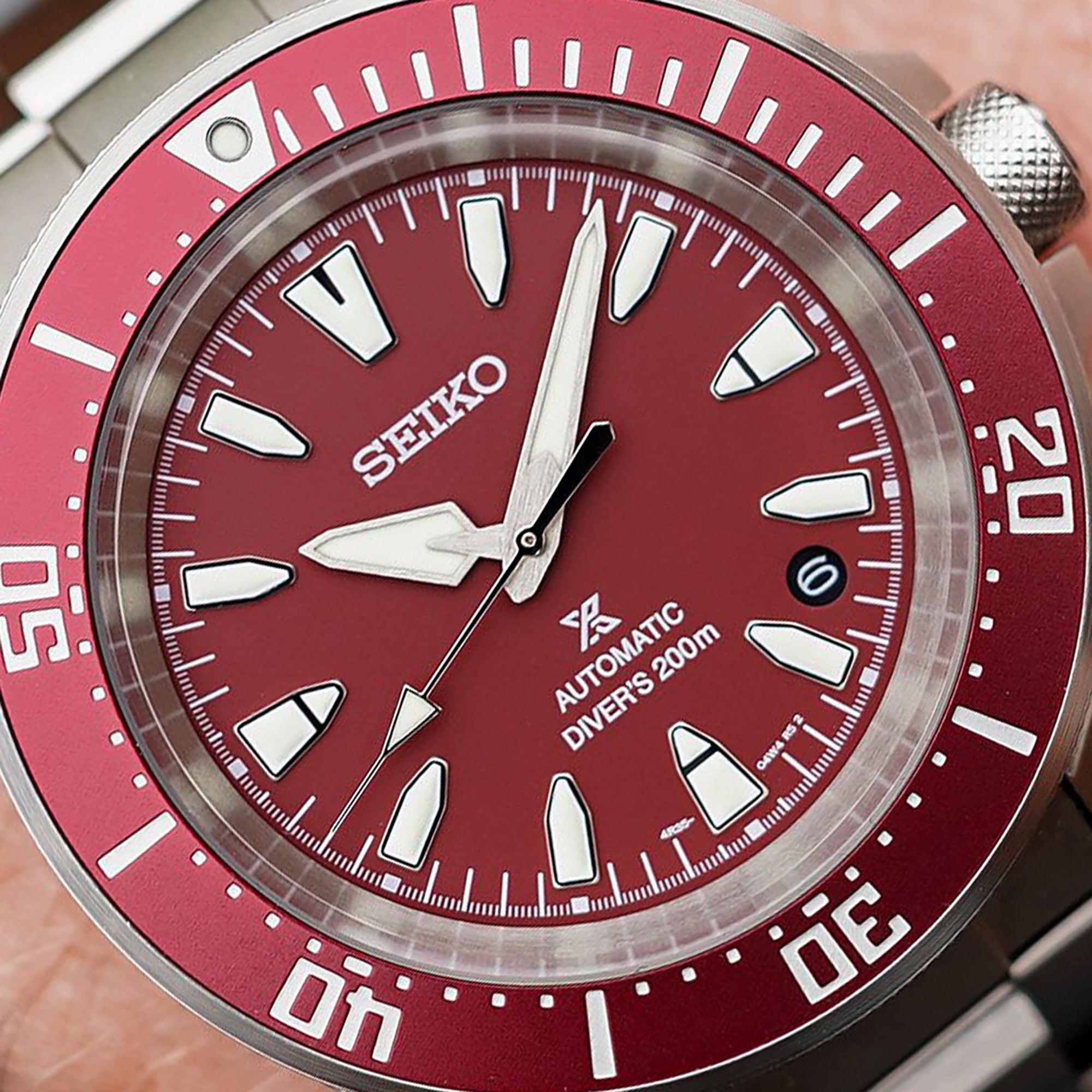 全新登場– SEIKO 精工Samurai 武士系列的【更小巧】版本SRPL11、SRPL13