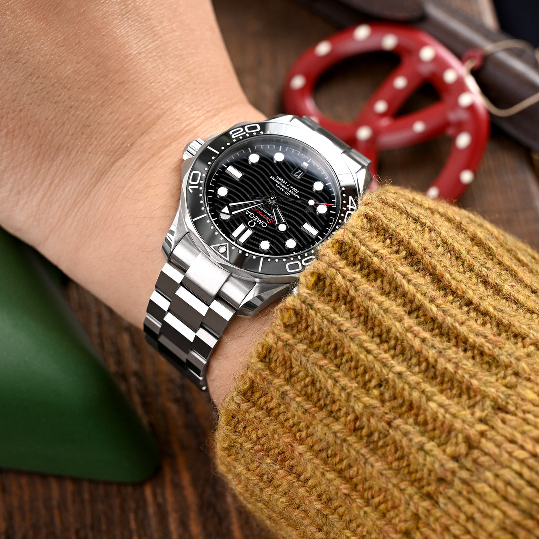 Hexad III  鋼錶帶42mm 新版 歐米茄OMEGA大海馬 300米專用20mm代用錶帶(實心凱撒蠔式3 ) 拉砂 V扣雙鎖潛水扣