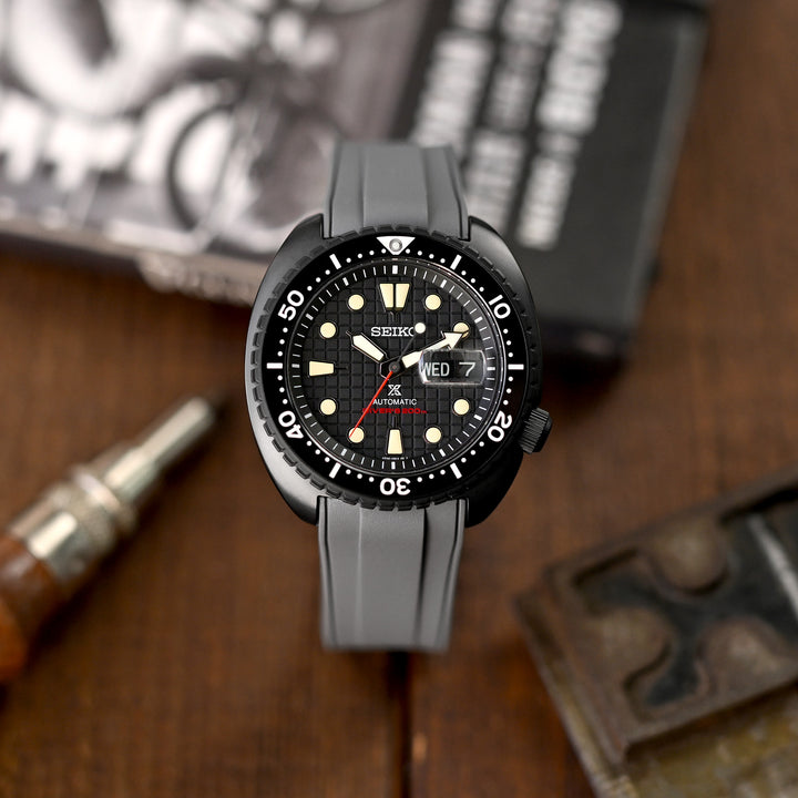 StrapXPro - STX1A SEIKO精工 Prospex 復刻海龜 和 王者海龜 系列 專用代用 灰色 橡膠錶帶 彎曲錶耳