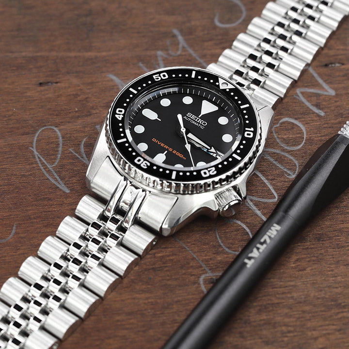SEIKO精工水鬼SKX013專用代用帶新3D實心五珠 不鏽鋼拉砂V形潛水扣 錶帶