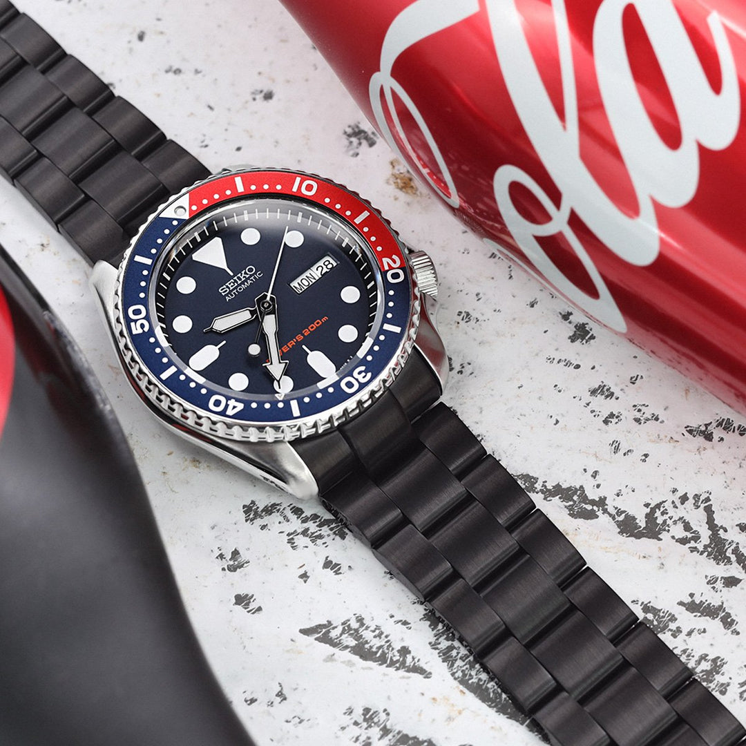 Seiko SKX009 Diver's 200m Automatic Watch Taikonaut TW