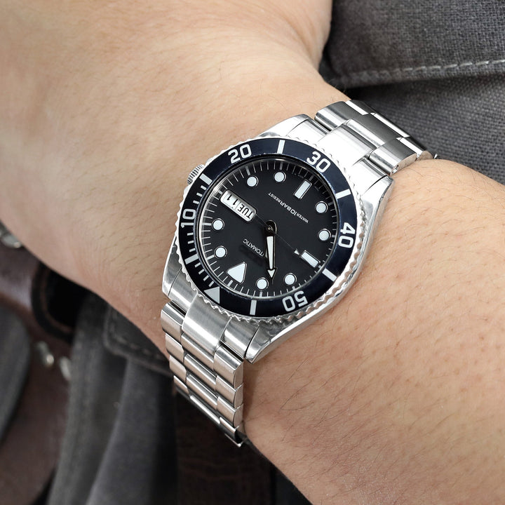 SEIKO精工SKX023代用錶帶 超級三板式不鏽鋼拉砂錶帶 潛水衣棘齒扣