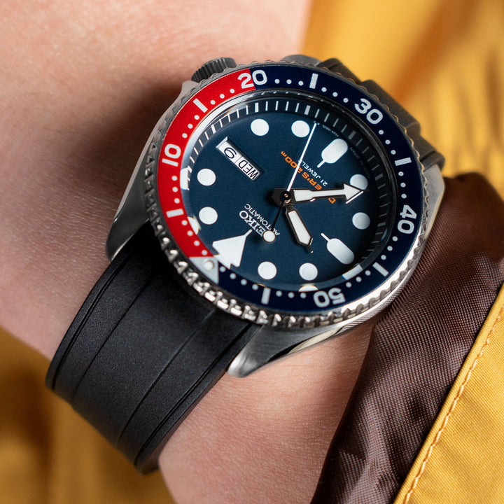 Seiko SKX007 Diver's 200m Automatic Watch